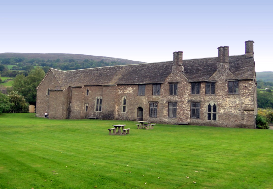Tretower Court & Castle